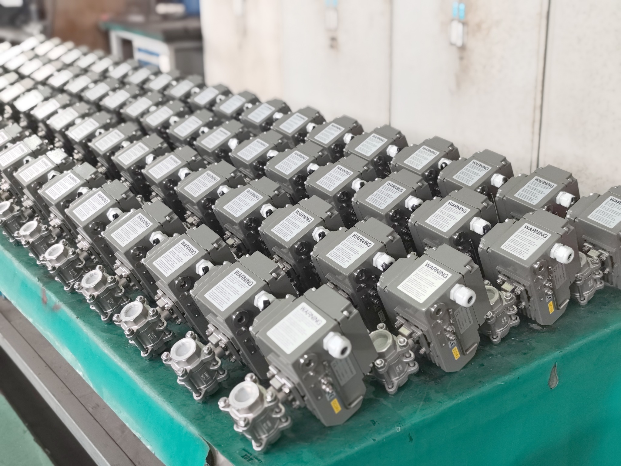 AOX သုံးလပတ်အလှည့်လျှပ်စစ် actuator ၏ချောမွေ့သောစွမ်းဆောင်ရည်